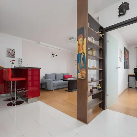 Elegant & Modern With Parking By Renters * Warsaw